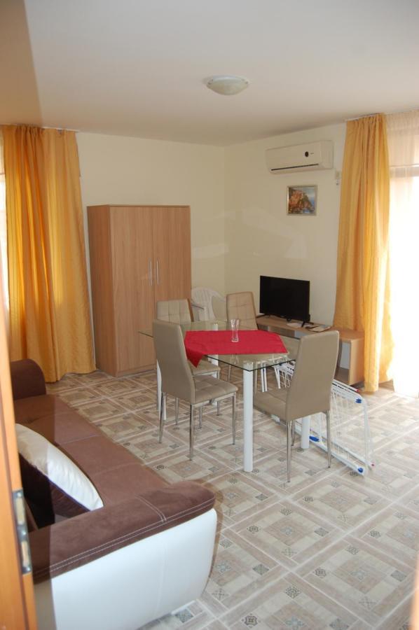 Renta Bg Apartments In Царёво Экстерьер фото