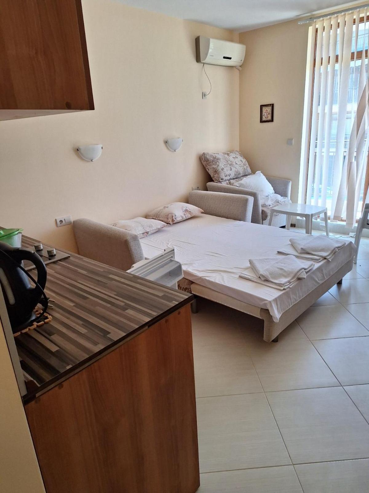 Renta Bg Apartments In Царёво Экстерьер фото