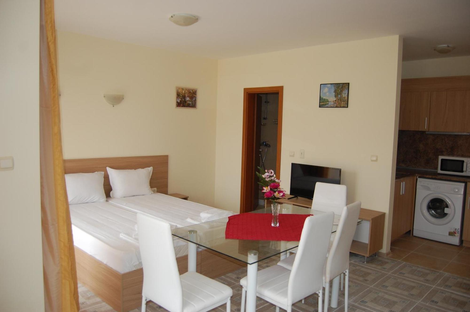 Renta Bg Apartments In Царёво Экстерьер фото